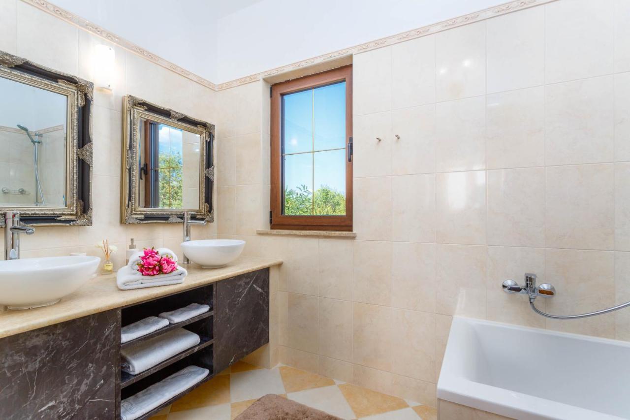 Villa Kamenica Kras Экстерьер фото